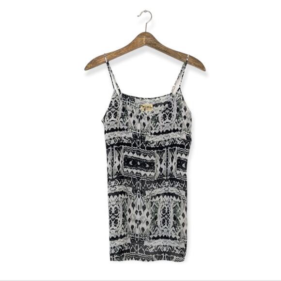 Show Me Your MuMu Black & White Pattern Cami Top Slip Size S - Picture 1 of 7